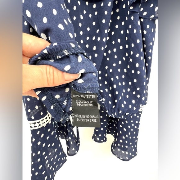 A. Byer Navy Polka Dot Off the Shoulder Long Sleeve Blouse Size Large - Picture 10 of 14